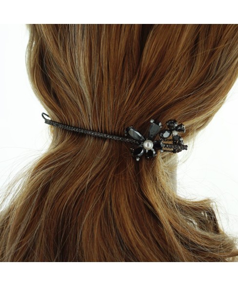 Luxurious Cubiczirconia Flower Barrette