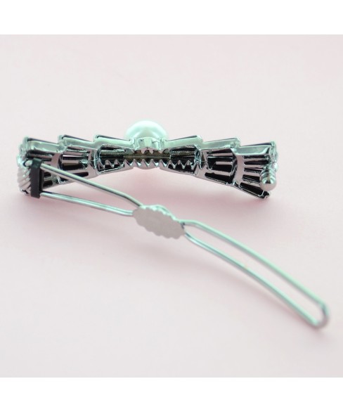 Glamorous CubicZirconia Bow Barrette